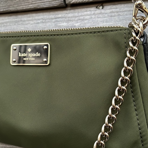 Like new Kate Spade Crossbody Bag - Picture 3 of 9